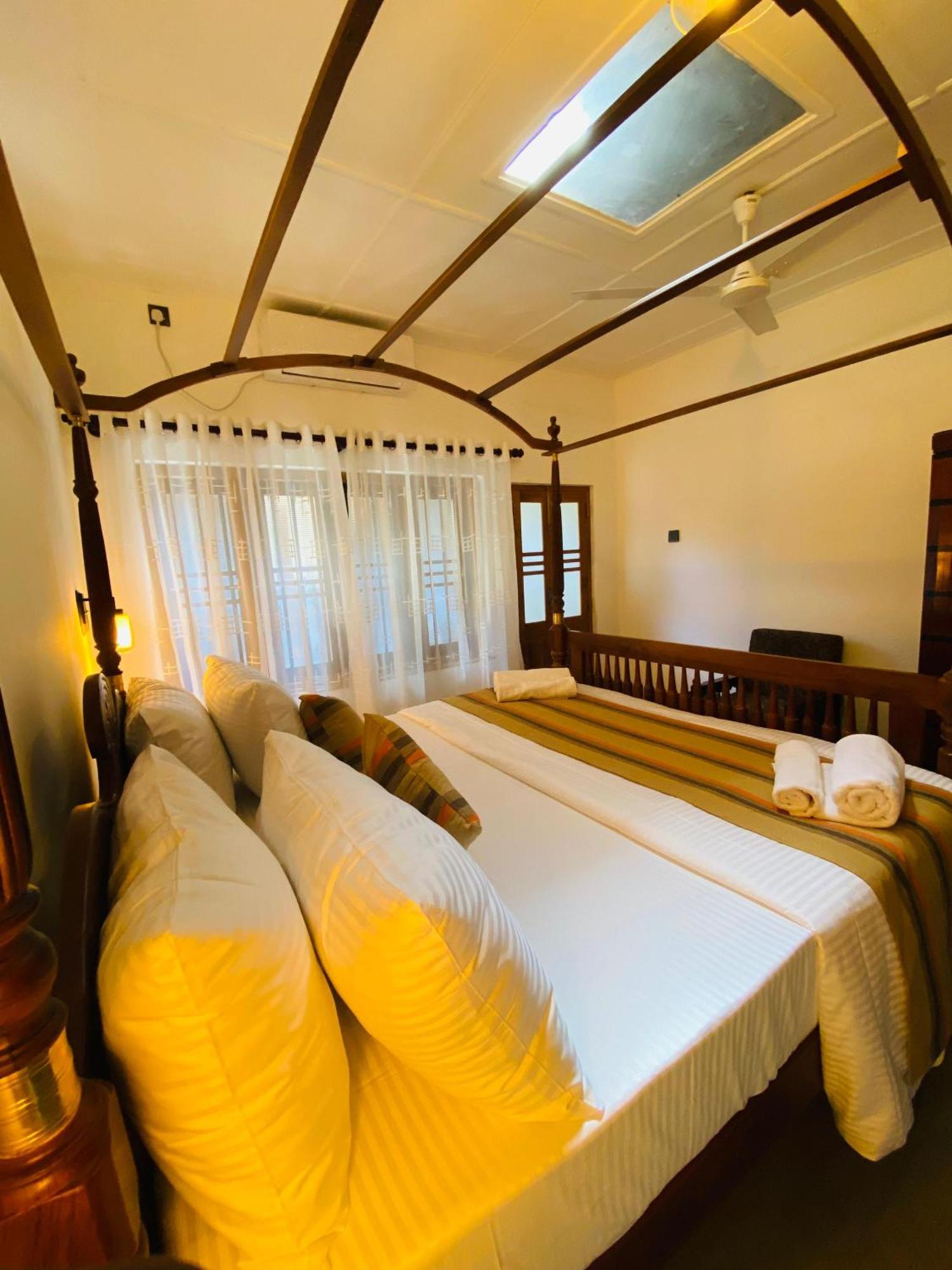 Happy Valley Residence Unawatuna Гале Екстериор снимка